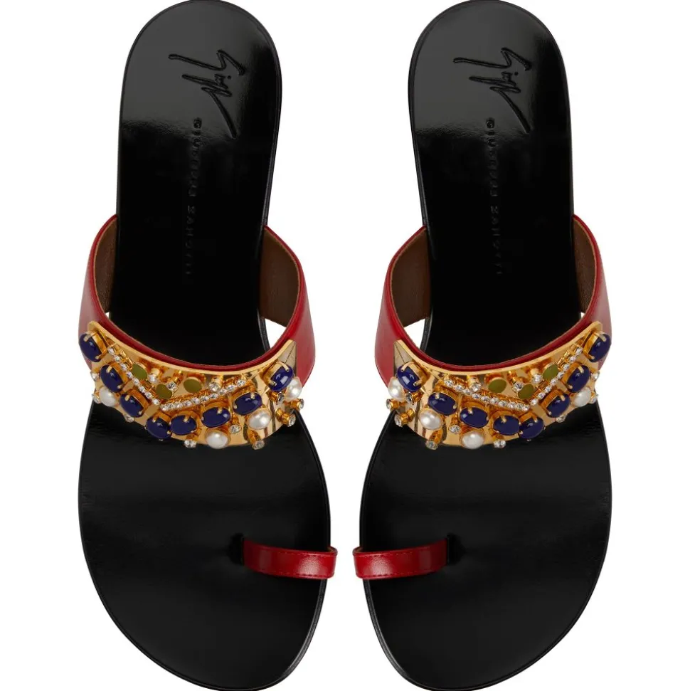 NEFERTITI 40