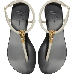 TIE FLAT